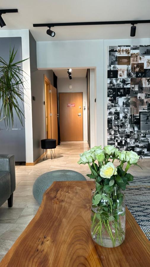 Apartament Dworzec Gdanski Varşova Dış mekan fotoğraf
