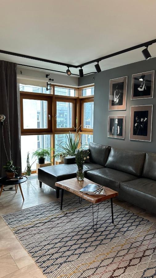 Apartament Dworzec Gdanski Varşova Dış mekan fotoğraf